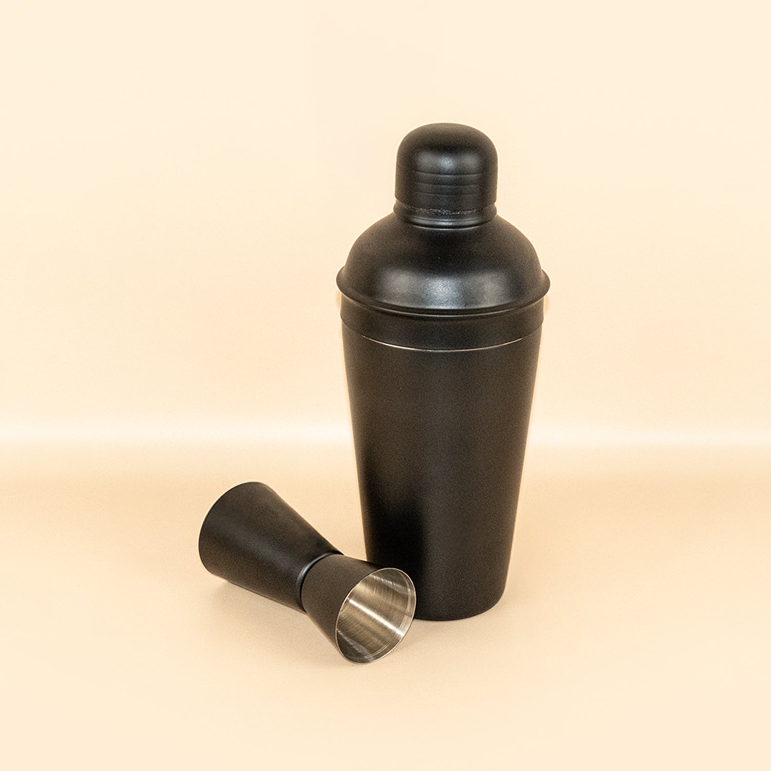 Matte Black Cocktail Shaker Set (Set of 2) – 21cm Stainless Steel Shaker & Double Measurer | Professional Leak-Proof Bar Tool Kit for Home Mixology | BPA Free & Durable