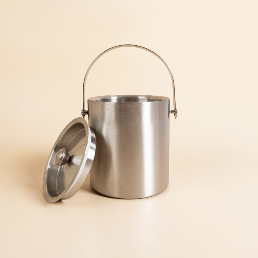 Premium 304 Stainless Steel Ice Bucket with Sealed Lid - 19.5cm Portable Drink Chiller with Easy-Carry Handle - Heavy Duty Rust-Proof Ice Container for Home Bar, Parties, and Gifting - BPA Free
