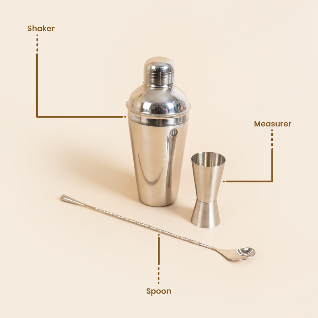 Set of 3-Piece Stainless Steel Cocktail Shaker Set with Jigger & Mixing Spoon – 750ml