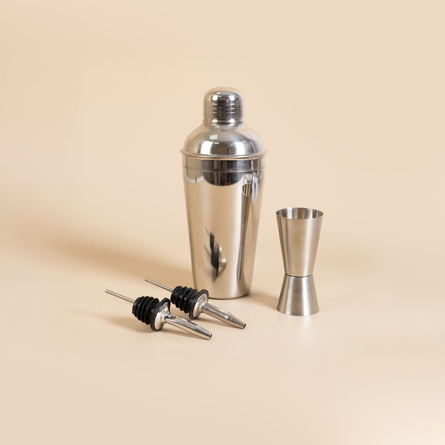 4-Piece Stainless Steel Bar Set – Cocktail Shaker, Double Jigger & 2 Liquor Pourers